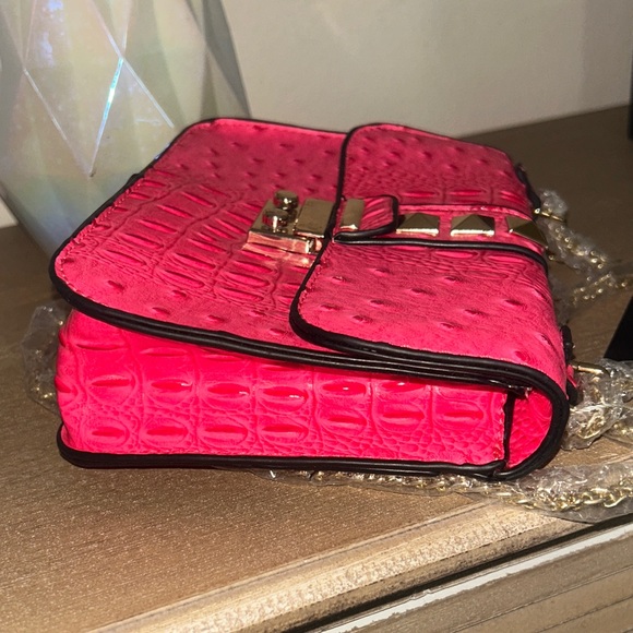 NWT Hot Pink Women's Crossbody Bag with Stud Accent - Picture 5 of 7